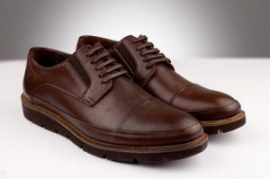 بهترین نوع کفش مردانه برای افراد مسن